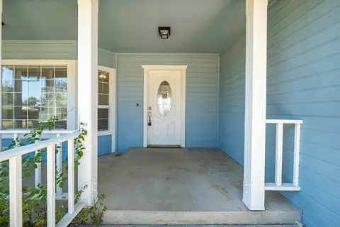 Exterior - 19226 Snowburst Ct, Redding, CA 96003 photo 13 of 13