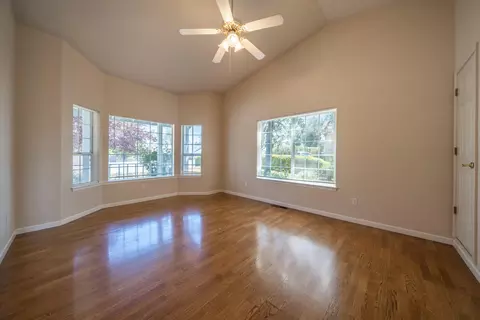 Living - 19226 Snowburst Ct, Redding, CA 96003 photo 8 of 8