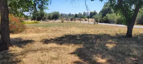 Exterior - 21092 Shelly Ln, Anderson, CA 96007 photo 5 of 9