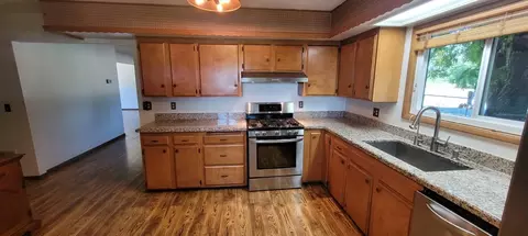 Kitchen - 21092 Shelly Ln, Anderson, CA 96007 photo 1 of 6