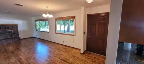 Living - 21092 Shelly Ln, Anderson, CA 96007 photo 1 of 5