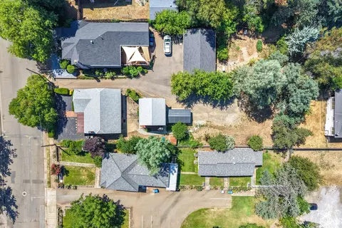 View/Area - 1152 Willis St, Redding, CA 96001 photo 10 of 10