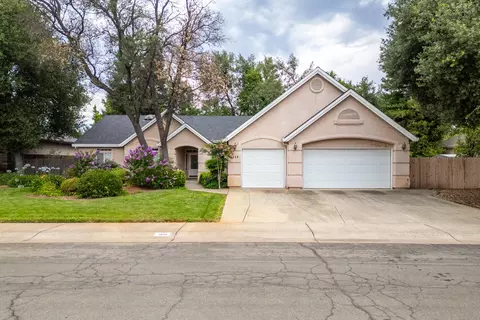 3048 Montana Sky Dr, Redding, CA 96002 photo 1