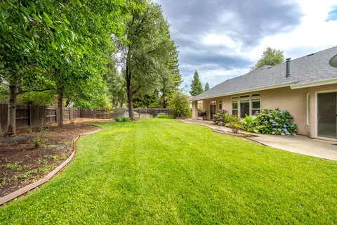 3048 Montana Sky Dr, Redding, CA 96002 photo 31