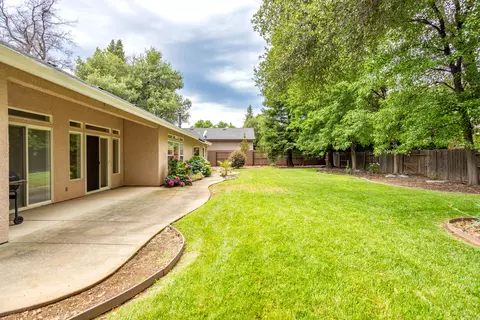 3048 Montana Sky Dr, Redding, CA 96002 photo 29
