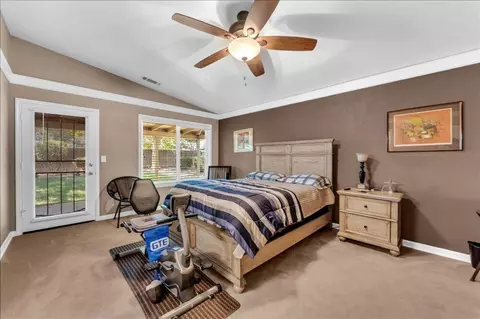 2048 Lazare Path, Redding, CA 96001 photo 10