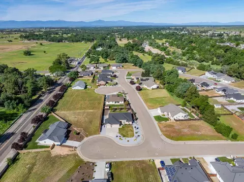 1560 Carl Ct, Red Bluff, CA 96080 photo 62
