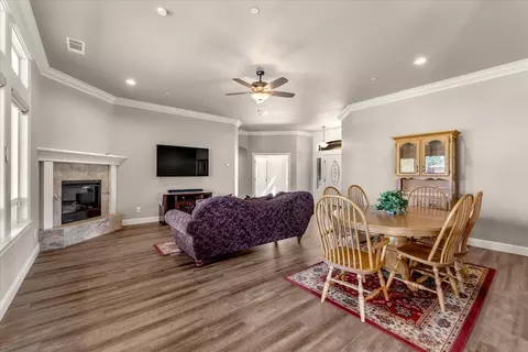 1560 Carl Ct, Red Bluff, CA 96080 photo 11