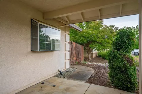 Exterior - 3066 Sunglow Dr, Redding, CA 96001 photo 12 of 14