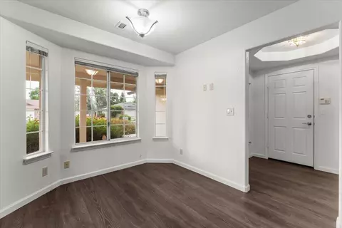 Living - 3066 Sunglow Dr, Redding, CA 96001 photo 5 of 5