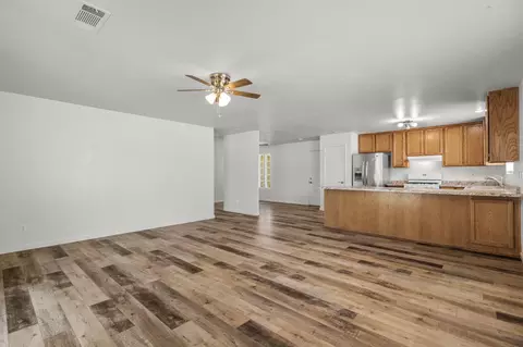 45 Tidmore Ln, Redding, CA 96003 photo 3