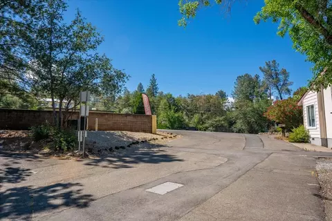12125 Lake, Redding, CA 96003 photo 30
