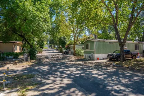 12125 Lake, Redding, CA 96003 photo 31