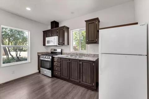 12125 Lake, Redding, CA 96003 photo 10