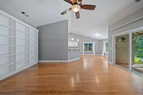 Living - 3790 Indio Way, Redding, CA 96002 photo 2 of 7