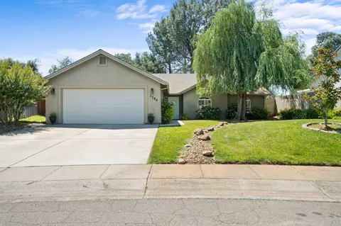 3790 Indio Way, Redding, CA 96002