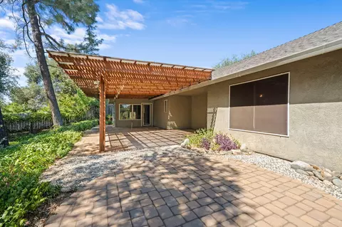 Exterior - 3790 Indio Way, Redding, CA 96002 photo 4 of 14