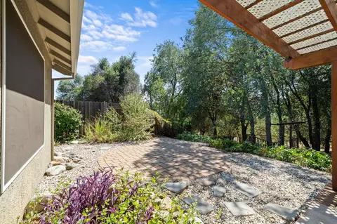 Exterior - 3790 Indio Way, Redding, CA 96002 photo 3 of 14