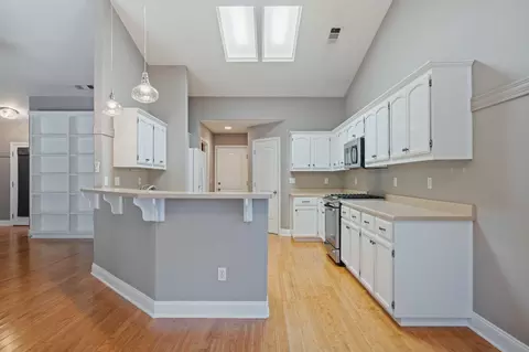 Kitchen - 3790 Indio Way, Redding, CA 96002 photo 1 of 3