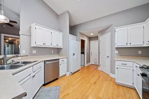Entry Way - 3790 Indio Way, Redding, CA 96002 photo 2 of 2