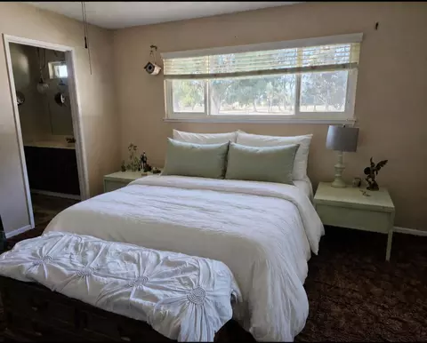 Bedroom - 21930 Parkway Dr, Red Bluff, CA 96080 photo 6 of 6