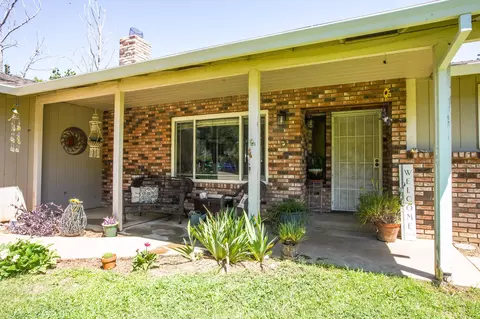 Exterior - 21930 Parkway Dr, Red Bluff, CA 96080 photo 8 of 8