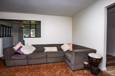 Living - 21930 Parkway Dr, Red Bluff, CA 96080 photo 4 of 5