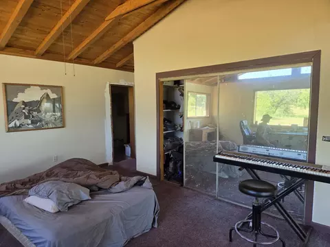 Bedroom - 21590 Purple Pl, Manton, CA 96059 photo 3 of 4