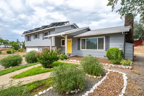 3638 W Anderson Dr, Cottonwood, CA 96022