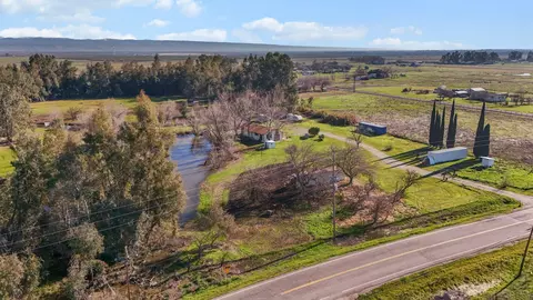 View/Area - 10982 Rawson Rd, Red Bluff, CA 96080 photo 2 of 2
