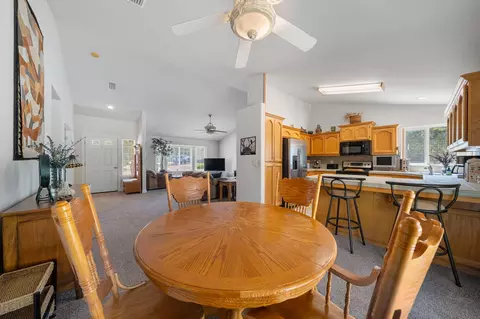 16640 Power Line Rd, Redding, CA 96001 photo 11