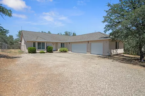 16640 Power Line Rd, Redding, CA 96001 photo 1