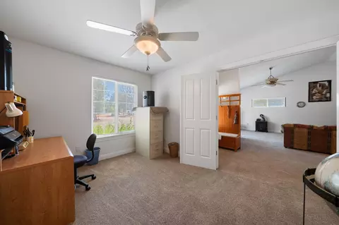 16640 Power Line Rd, Redding, CA 96001 photo 18