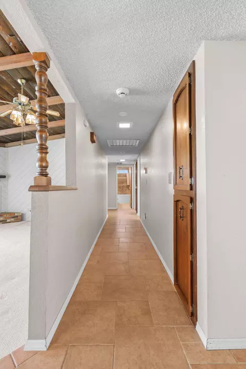 Entry Way - 6936 Tucker Ln, Redding, CA 96002 photo 3 of 3