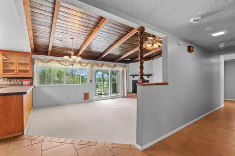 Entry Way - 6936 Tucker Ln, Redding, CA 96002 photo 2 of 3
