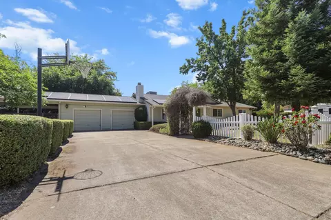 Exterior - 6936 Tucker Ln, Redding, CA 96002 photo 15 of 17
