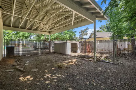 Exterior - 6936 Tucker Ln, Redding, CA 96002 photo 12 of 17