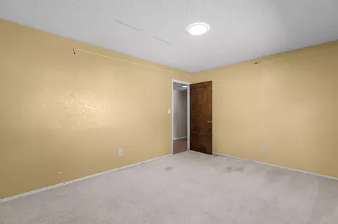Bedroom - 6936 Tucker Ln, Redding, CA 96002 photo 2 of 6
