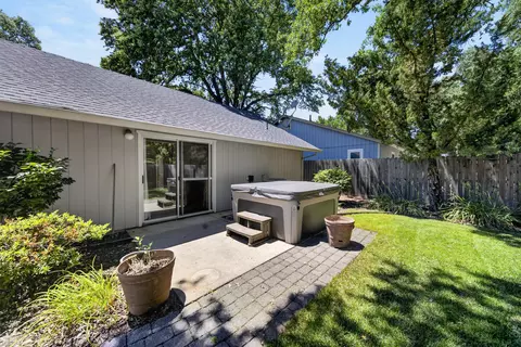 Exterior - 6367 Mullen Pkwy, Redding, CA 96001 photo 11 of 18