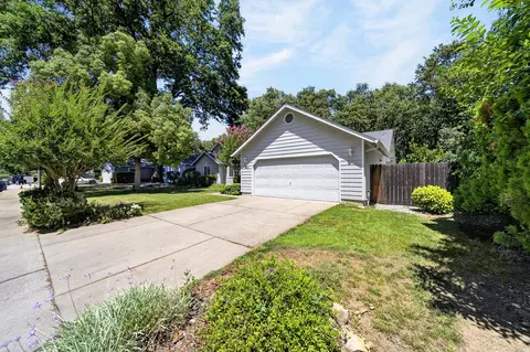Exterior - 6367 Mullen Pkwy, Redding, CA 96001 photo 16 of 18