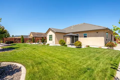Exterior - 4755 Lower Springs Rd, Redding, CA 96001 photo 10 of 11
