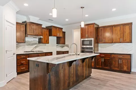 Kitchen - 7750 Princess Pine Pl, Shingletown, CA 96088 photo 2 of 5