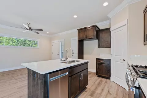Kitchen - 7750 Princess Pine Pl, Shingletown, CA 96088 photo 5 of 5