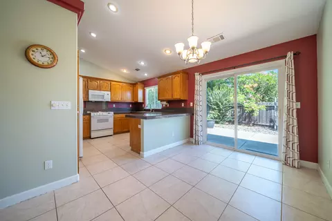 608 Saint Thomas Pkwy, Redding, CA 96003 photo 13