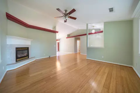 608 Saint Thomas Pkwy, Redding, CA 96003 photo 11