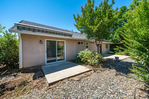 608 Saint Thomas Pkwy, Redding, CA 96003 photo 31