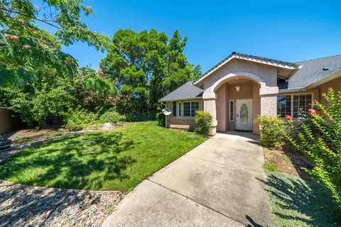608 Saint Thomas Pkwy, Redding, CA 96003 photo 5