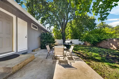 Exterior - 2555 Lupine St, Anderson, CA 96007 photo 5 of 9