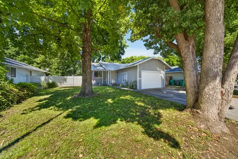 Exterior - 2555 Lupine St, Anderson, CA 96007 photo 1 of 9