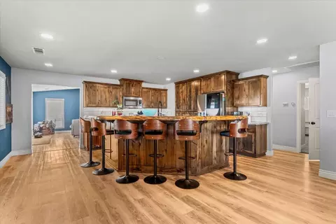 Kitchen - 20050 Plains Dr, Red Bluff, CA 96080 photo 1 of 10